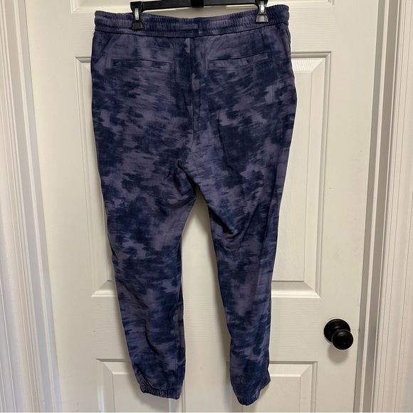Athleta Farallon Printed Purple Blue Jogger Size 14 - Picture 5 of 8